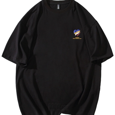 市场上装-T恤-电商T恤