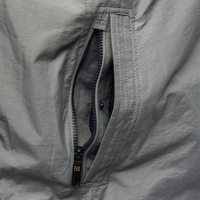 市场上装-夹克-商务夹克