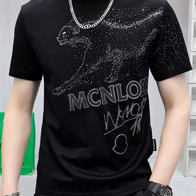 市场上装-T恤-欧货T恤