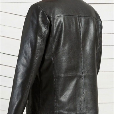 市场上装-皮衣-商务皮衣