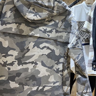 市场上装-夹克-休闲夹克【实拍】