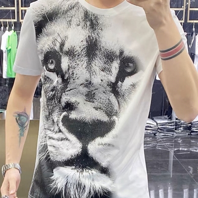 市场上装-T恤-欧货T恤