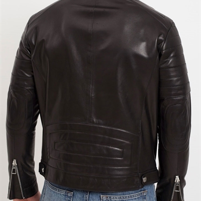 市场上装-皮衣-商务皮衣