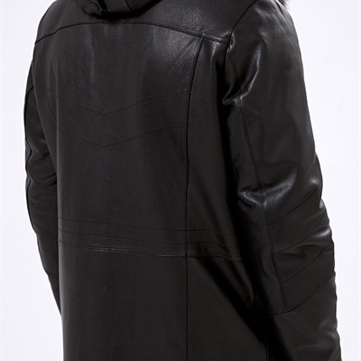 市场上装-皮衣-商务皮衣