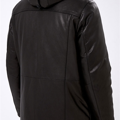 市场上装-皮衣-商务皮衣