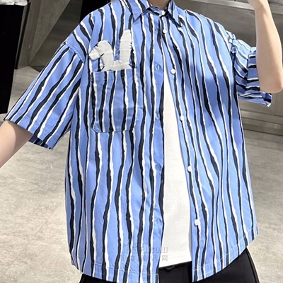 市场上装-衬衫-微潮衬衫