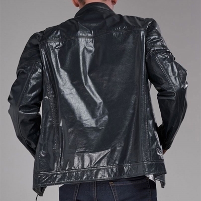 市场上装-皮衣-商务皮衣