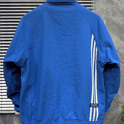 市场上装-夹克-休闲夹克