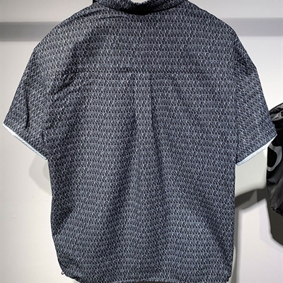 市场上装-衬衫-休闲衬衫