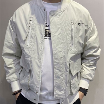 市场上装-夹克-休闲夹克