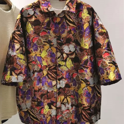 市场上装-衬衫-微潮衬衫