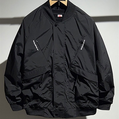 市场上装-夹克-休闲夹克