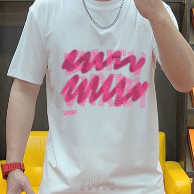 市场上装-T恤-欧货T恤