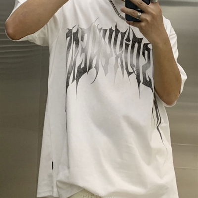 市场上装-T恤-电商T恤