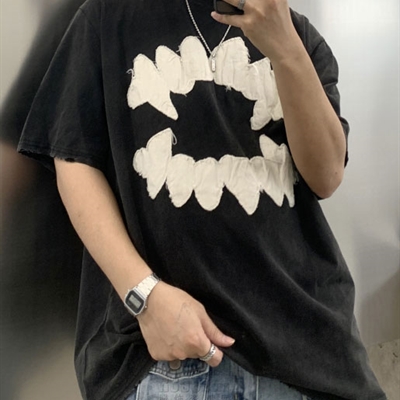 市场上装-T恤-电商T恤