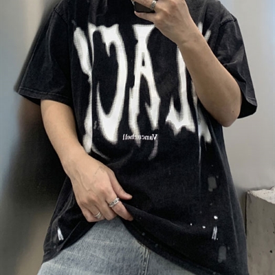 市场上装-T恤-电商T恤