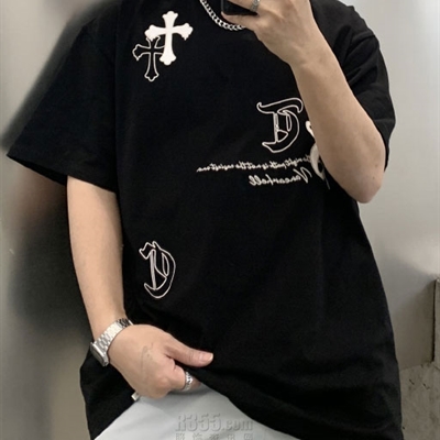 市场上装-T恤-电商T恤