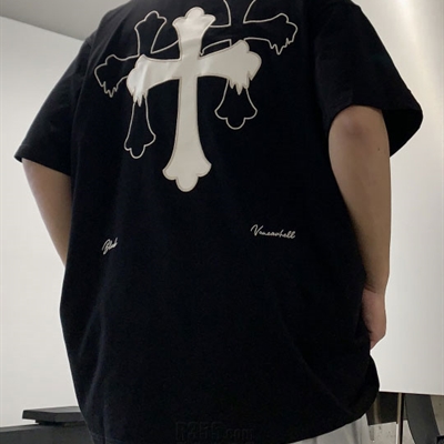 市场上装-T恤-电商T恤