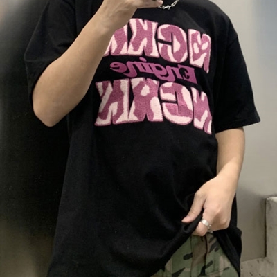 市场上装-T恤-电商T恤