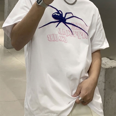 市场上装-T恤-电商T恤