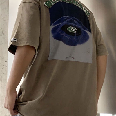 市场上装-T恤-电商T恤