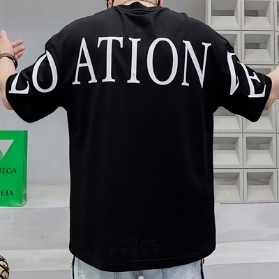 市场上装-T恤-欧货T恤