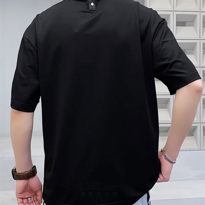 市场上装-T恤-欧货T恤