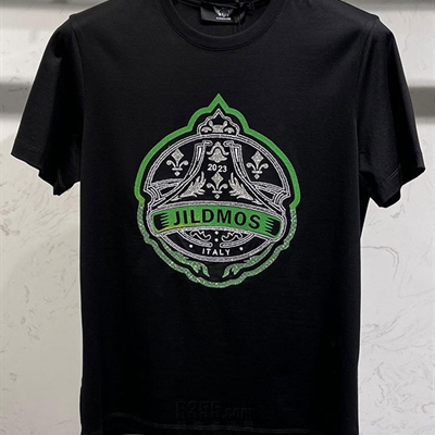 市场上装-T恤-欧货T恤