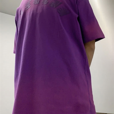 市场上装-T恤-电商T恤