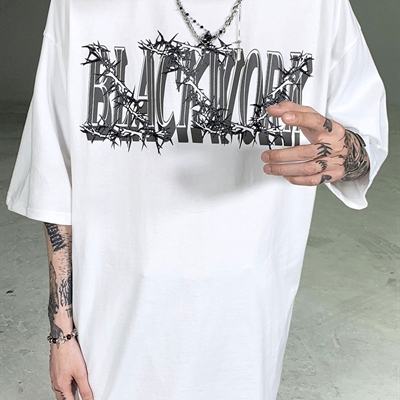 市场上装-T恤-电商T恤