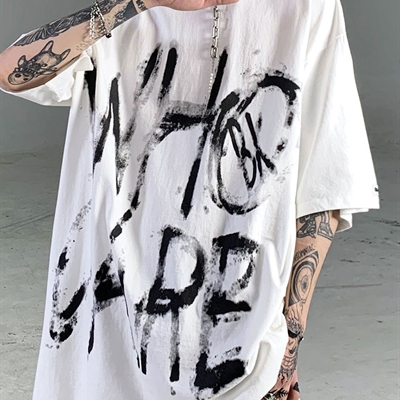 市场上装-T恤-电商T恤