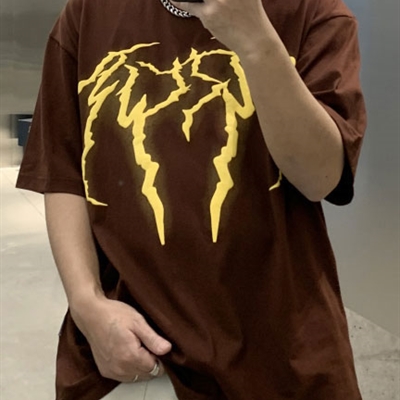 市场上装-T恤-电商T恤