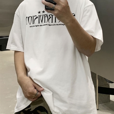 市场上装-T恤-电商T恤