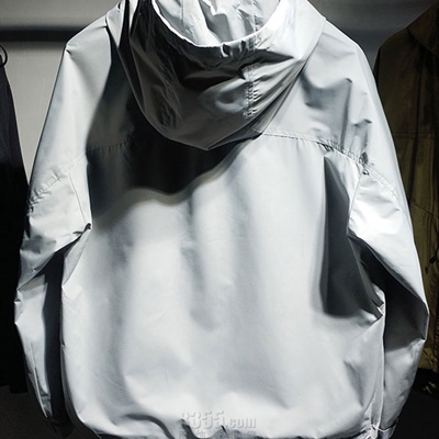 市场上装-夹克-休闲夹克