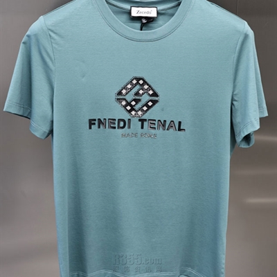 市场上装-T恤-欧货T恤