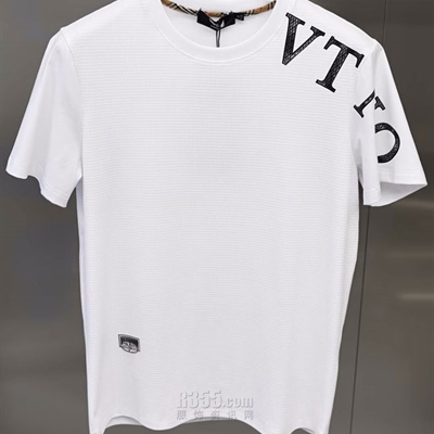 市场上装-T恤-欧货T恤