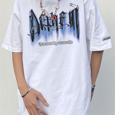 市场上装-T恤-电商T恤