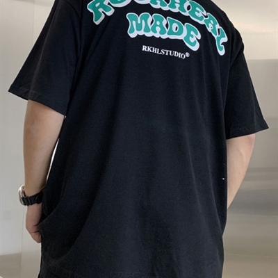 市场上装-T恤-电商T恤