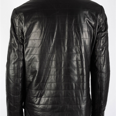 市场上装-皮衣-商务皮衣