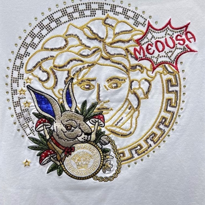 市场上装-T恤-欧货T恤