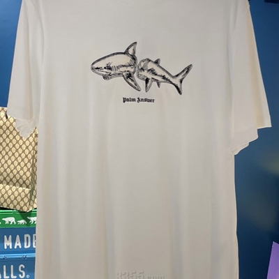 市场上装-T恤-欧货T恤