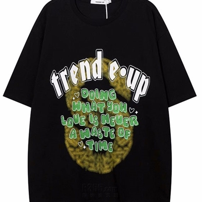 市场上装-T恤-电商T恤