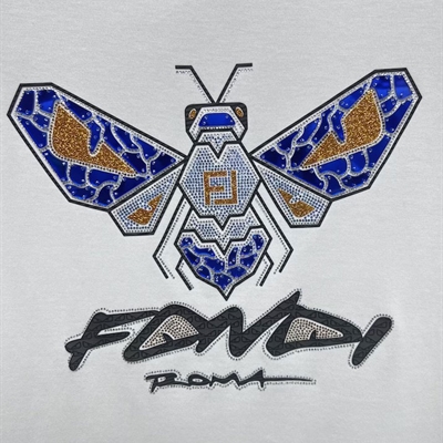 市场上装-T恤-欧货T恤