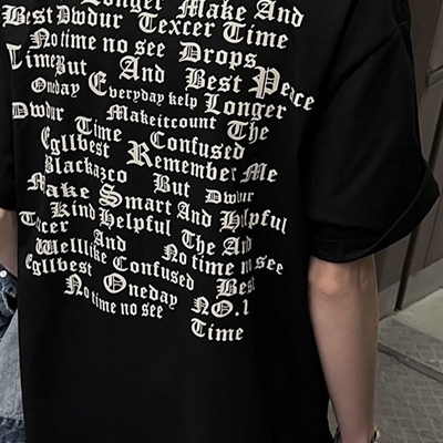 市场上装-T恤-电商T恤