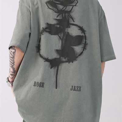 市场上装-T恤-电商T恤