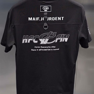 市场上装-T恤-欧货T恤