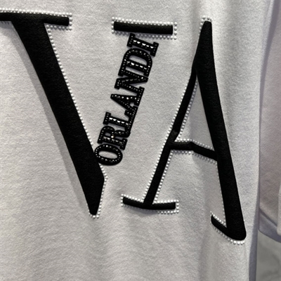 市场上装-T恤-欧货T恤