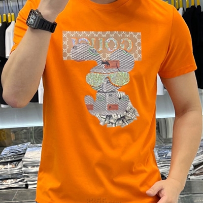 市场上装-T恤-欧货T恤