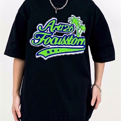 市场上装-T恤-电商T恤