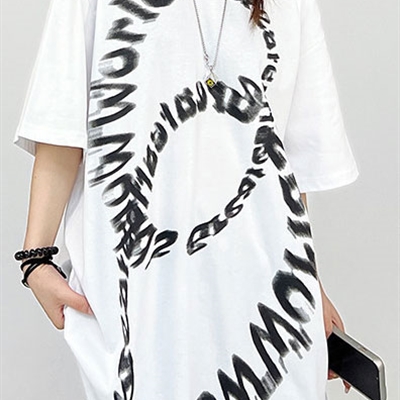 市场上装-T恤-电商T恤